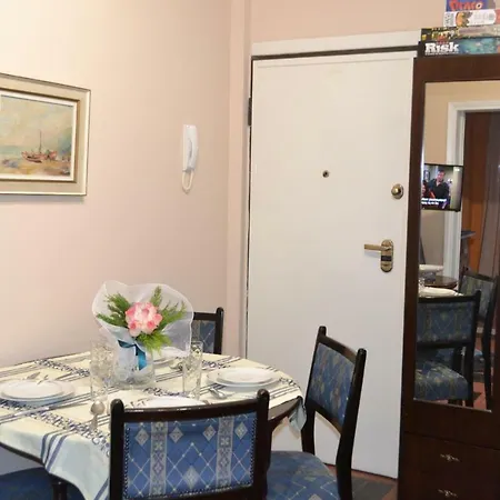 Apartment Agia Sofia's Down Town Flat