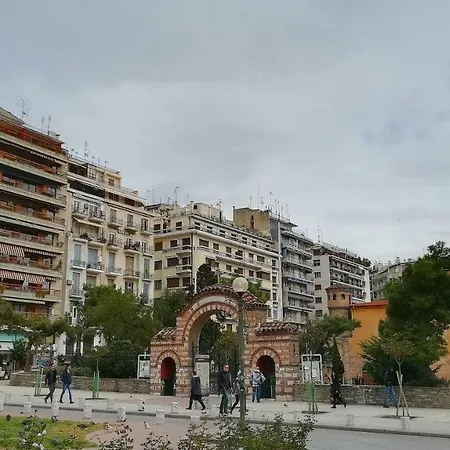 Apartment Agia Sofia's Down Town Flat *
