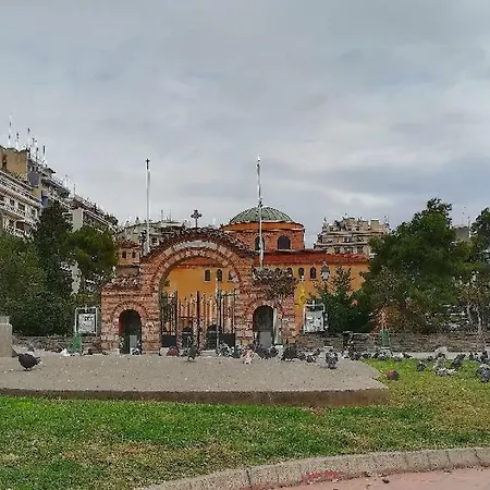 Agia Sofia's Down Town Flat * Thessaloniki