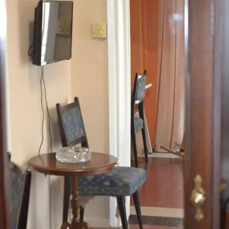Apartment Agia Sofia's Down Town Flat *