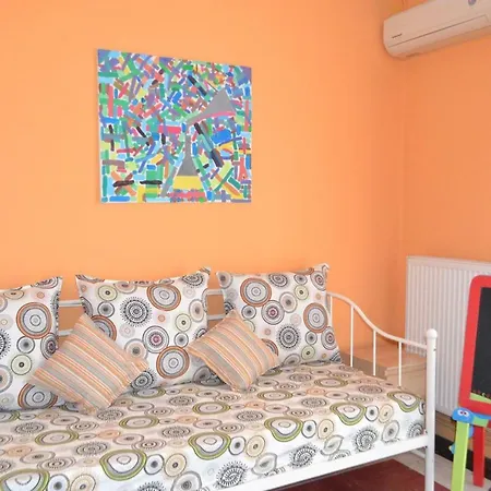 Agia Sofia's Down Town Flat Apartment